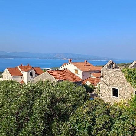 Apartman Bernardica Bol Buitenkant foto